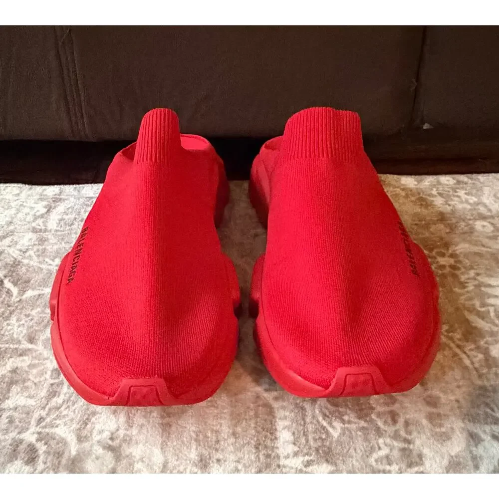 Balenciaga $925 nib
